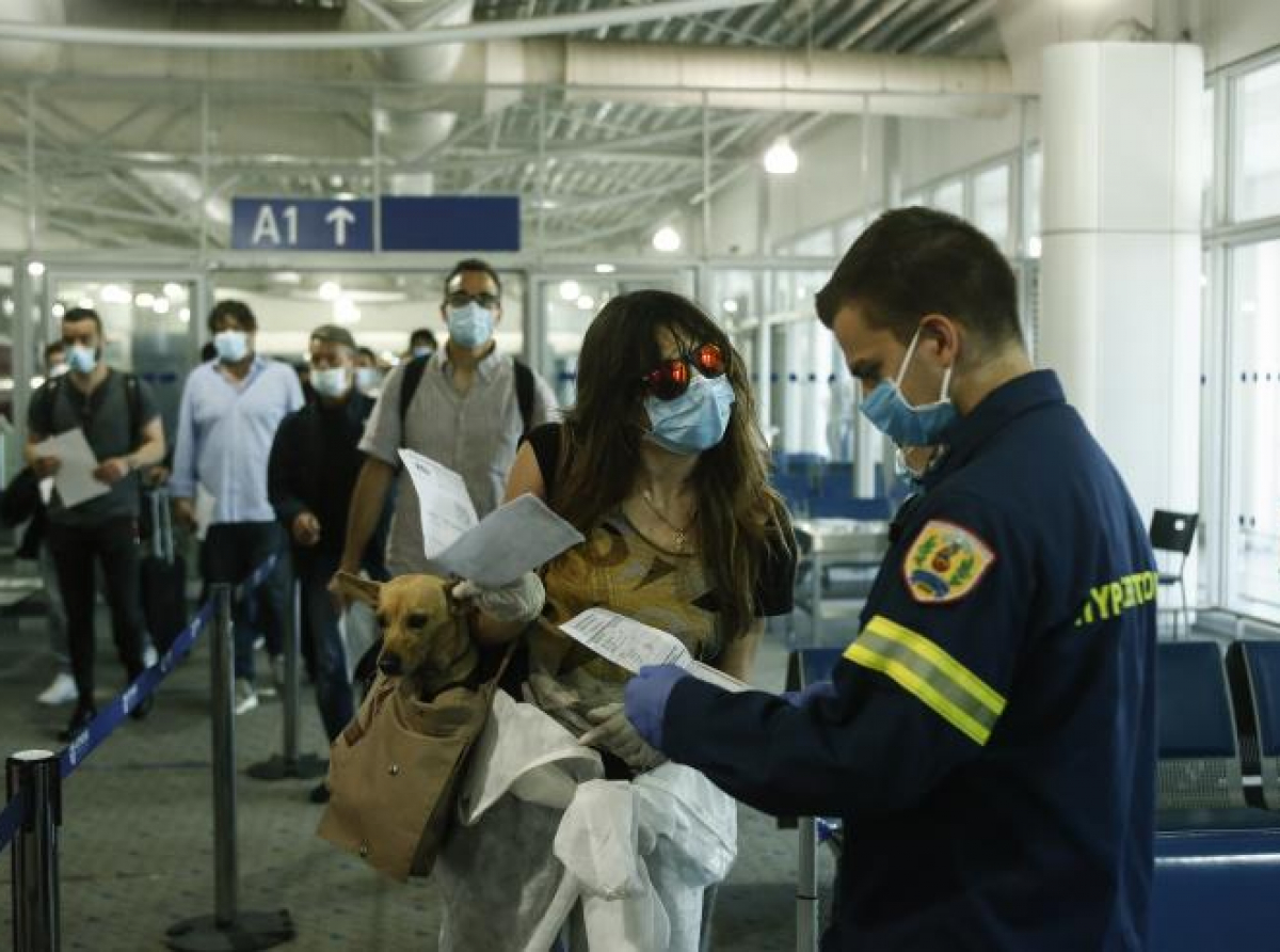 Οδηγίες ΥΠΕΞ προς όσους θα επαναπατρισθούν στην Κύπρο από Ελλάδα